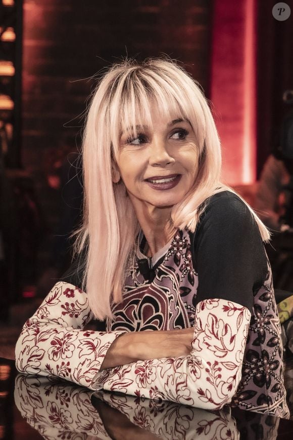 Victoria Abril sur le plateau de l'émission "On est en Direct" (OEED) diffusée sur France 2 le 15 janvier 2022. © Jack  Tribeca / Bestimage