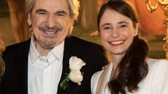 “Luana aussi a essayé de résister” : Serge Lama évoque son couple et sa grande différence d’âge avec sa femme