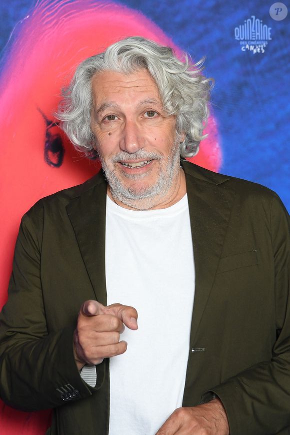 Masterclass d'Alain Chabat dans le cadre de la Quinzaine des cinéastes lors du 78ème Festival International du Film de Cannes, le 20 mai 2025. Devant une salle comble, Alain Chabat a choisi de projet le film "Les Filous" de B.Levinson.
© Lionel Urman / Bestimage