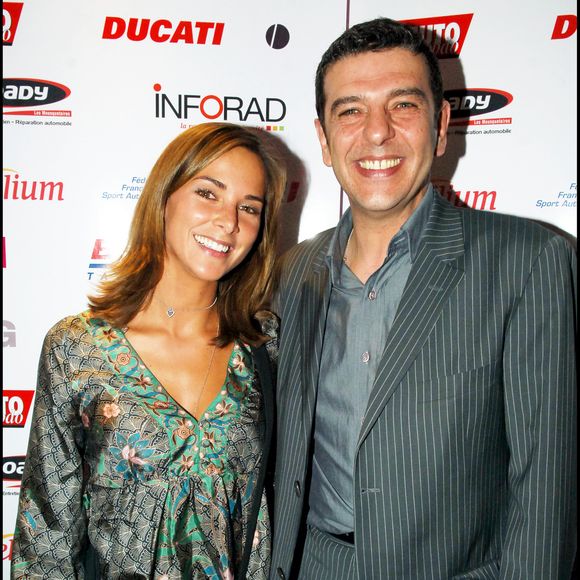 Ils ont travaillé ensemble à LCI en 2005-2006.
Mélissa Theuriau et Thierry Gilardi à Paris en 2006. ©Bestimage
