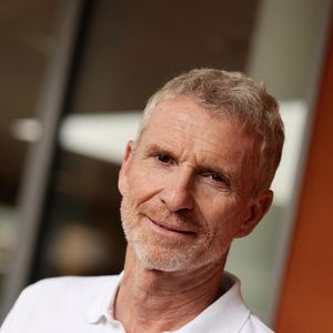 Denis Brogniart - Les célébrités au village lors des Internationaux de France de tennis de Roland Garros 2024 à Paris (20 mai - 9 juin 2024), le 31 mai 2024. 
© Jacovides / Moreau / Bestimage