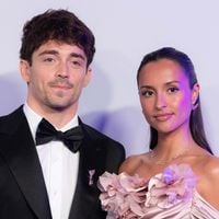 À bord du luxueux yacht de Charles Leclerc : découvrez son intérieur digne d’un palace