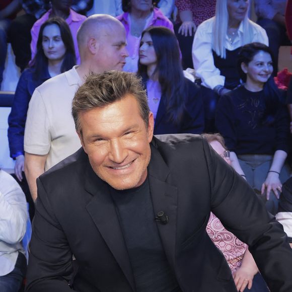 Exclusif - Benjamin Castaldi, sur le plateau de l’émission "TPMP" présentée par C. Hanouna et diffusée en direct sur C8, Paris, France, le 24 février 2025. © Jack Tribeca / Bestimage
