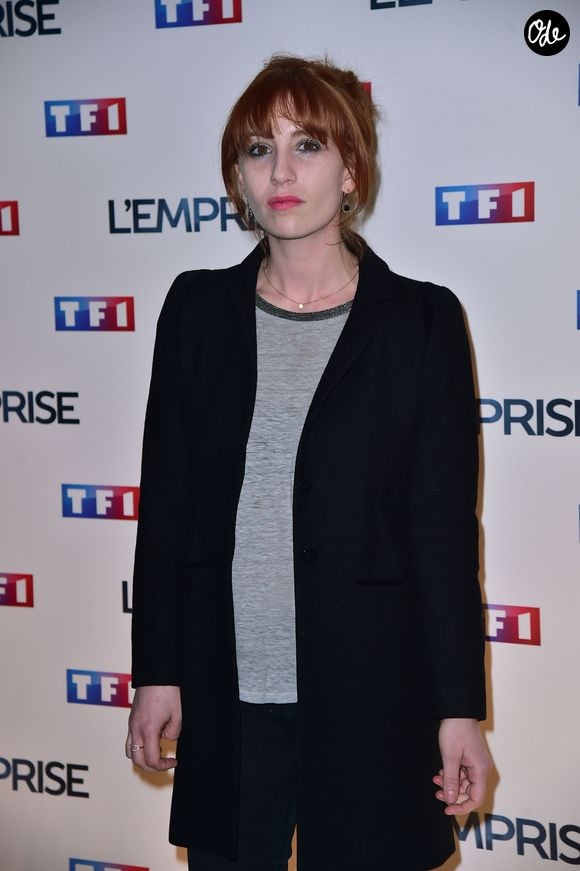 Lolita Chammah, 43 ans, a longtemps gardé le silence sur son drame. Aujourd’hui, elle le raconte sans filtre.

Lolita Chammah (fille d'Isabelle Huppert) - Photocall du téléfilm "L'emprise" à l'occasion de la projection au cinéma "L'Arlequin" à Paris, le 21 janvier 2015.