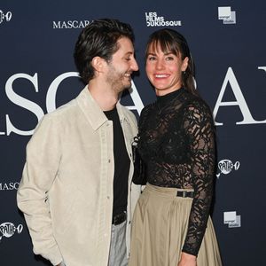 Pierre Niney et sa femme Natasha Andrews - Avant-première du film "Mascarade" au cinéma Pathé Wepler à Paris. Le 20 octobre 2022
© Coadic Guirec / Bestimage
