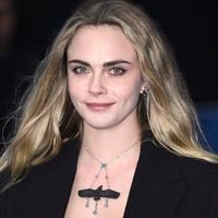 Cara Delevingne à Cannes : La top model et actrice ne ressemble plus à ça