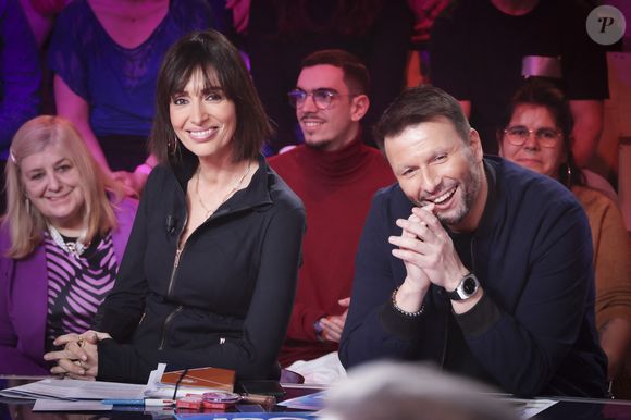 Exclusif - Géraldine Maillet, Raymond Aabou, sur le plateau de l’émission « TPMP » présentée par C.Hanouna et diffusée en direct sur C8, Paris, France, le 25 fevrier 2025. © Jack Tribeca / Bestimage