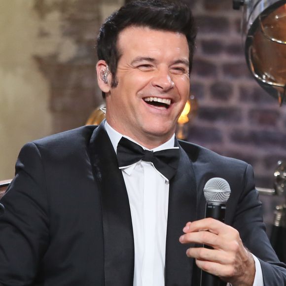 “Elle est très intelligente et sincère. Elle est comptable dans la haute finance”, explique Roch Voisine

Exclusif - Roch Voisine - Enregistrement de l'émission "Du côté de chez Dave" à Paris, qui sera diffusée le 13 décembre sur France 3. Le 07 décembre 2015
© CVS / Bestimage