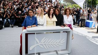 Une star hollywoodienne et membre du jury obligée de changer de robe pour l'ouverture du Festival de Cannes, sa tenue ne respectait pas les nouvelles règles