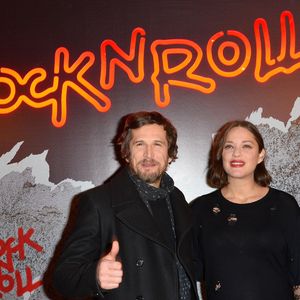 Guillaume Canet et Marion Cotillard (enceinte) - Avant-première du film "Rock'n Roll" au Pathé Beaugrenelle à Paris le 13 février 2017. © Coadic Guirec / Bestimage