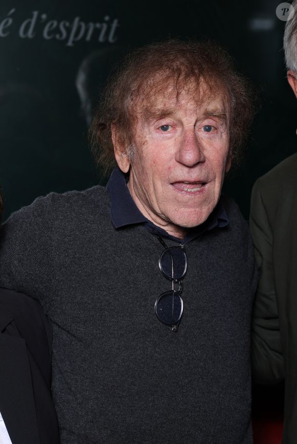 et a réagi aux récents propos d'Alain Souchon sur le RN. 

Alain Souchon lors de la 90ème édition au café Les Deux Magots, pour la causerie "L'esprit rive gauche selon A.Souchon", le 25 septembre 2023 à Paris. G.Boley est le lauréat de cette année pour son livre "A ma soeur et unique" (Ed. Grasset). 
© Denis Guigenbourg / Bestimage