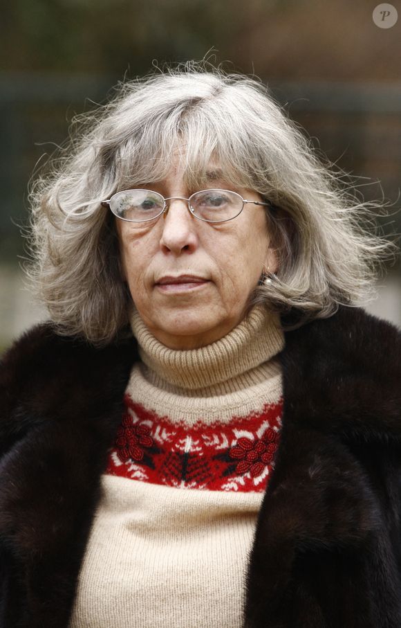 L'avis de décès du cinéaste a été partagé ce samedi 5 avril 2025 sur X sans que les causes de sa mort ne soient révélées.
L'actrice française Anémone et son chien Turlutte assistent au 11e Festival du film de télévision de Luchon à Luchon, France, le 5 février 2009. Photo by Patrick Bernard/ABACAPRESS.COM
