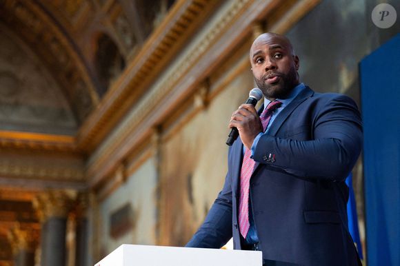 Le judoka français Teddy Riner prononce un discours lors de la 7e édition du Sommet Choose France, qui vise à attirer les investisseurs étrangers dans le pays. Depuis son lancement en 2018 par le président, ce sommet s'est imposé comme un événement économique annuel majeur. Château de Versailles près de Paris, le 19 mai 2025. Photo by Jeanne Accorsini/Pool/ABACAPRESS.COM