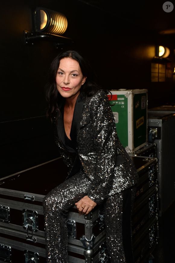 Lio - Vendredi 21 septembre 2018, à l’Olympia de nombreuses personnalités ont célébré le lancement de Lotus Moltonel Sans Tube, le premier papier toilette sans tube à destination du grand public, en rendant hommage à plusieurs décennies de tubes avec un concert exceptionnel réunissant le temps d’une soirée toutes les stars emblématiques des années 80. Une innovation telle que le papier toilette Lotus Moltonel Sans Tube se devait d’être mise en scène avec  les 100 tubes des années 80. A cette occasion, Lotus avait mis en jeu des places sur ses réseaux sociaux pour que le grand public puisse assister à ce concert évènement ! © Veeren/Bestimage