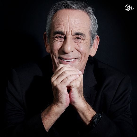 Depuis la mort de Thierry Ardisson, le 14 juillet 2025, Philippe Corti confie que la télévision ne lui procure plus les mêmes émotions. 

Thierry Ardisson pose le 15 février 2023 à Paris, en France. Photo de Jérôme Dominé/ABACAPRESS.COM