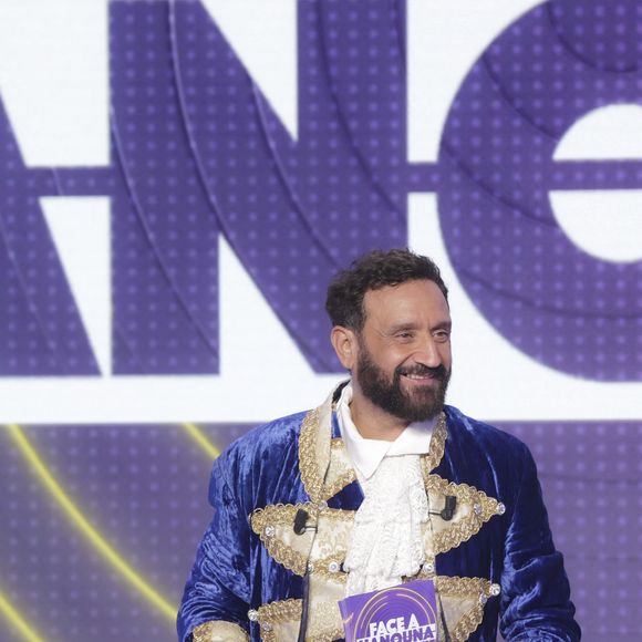 En parallèle, Cyril Hanouna devrait proposer son émission sur sa chaîne numérique, disponible uniquement sur le web

Exclusif - Cyril Hanouna sur le plateau de l’émission "Face à Hanouna" diffusée le 23 novembbre 2024 - Paris le 21 novembre 2024 - © Jack Tribeca / Bestimage