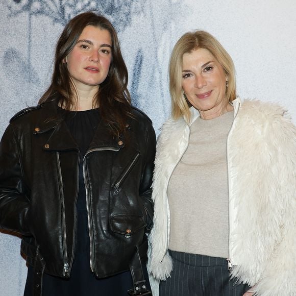 Oriane Deschamps et Michèle Laroque - Photocall de la représentation exceptionnelle de LUMIÈRE ! par Thierry Frémaux au Grand Rex à Paris le 12 décembre 2025.
Photo par Guirec Coadic / Bestimage