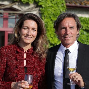 Anne-Claire Coudray et son compagnon Nicolas Vix à la fête du Bontemps au Château Smith-Haut-Lafitte à Martillac près de Bordeaux, France, le 28 avril 2023. Photo par Thibaud Moritz/Abaca