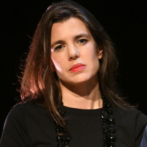 La princesse Caroline de Hanovre et sa fille Charlotte Casiraghi ont assisté à la cérémonie de proclamation de l'édition 2025 des Prix de la Fondation Prince Pierre à l'opéra Garnier à Monaco, le 14 octobre 2025.
© Bruno Bebert / Bestimage