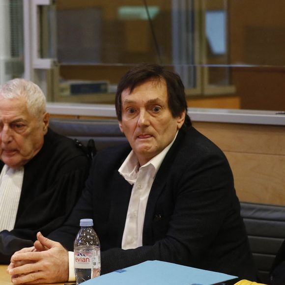 Pierre Palmade au tribunal de Melun avec ses avocats Me Alain Barsikian et Me Céline Lasek  pour son procès pour blessures involontaires à la suite d'un accident de la route en février 2023 dans lequel sa voiture a percuté un autre véhicule à Melun.
Le 20 novembre 2024.
© Christophe Clovis / Bestimage