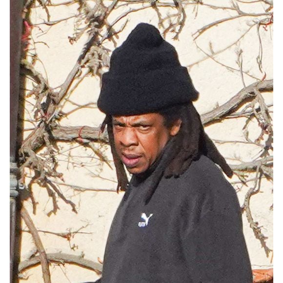 Exclusif - Jay Z et le directeur général du label américain Roc Nation Jay Brown fêtent leur anniversaire dans l'hôtel 5 étoiles privatisé "Les Sources de Caudalie" avec ses amis Kris Jenner, Ellen Pompeo, Beyonce, Rihanna, à Martillac près de Bordeaux, France, le 3 décembre 2023. @Agence / Bestimage