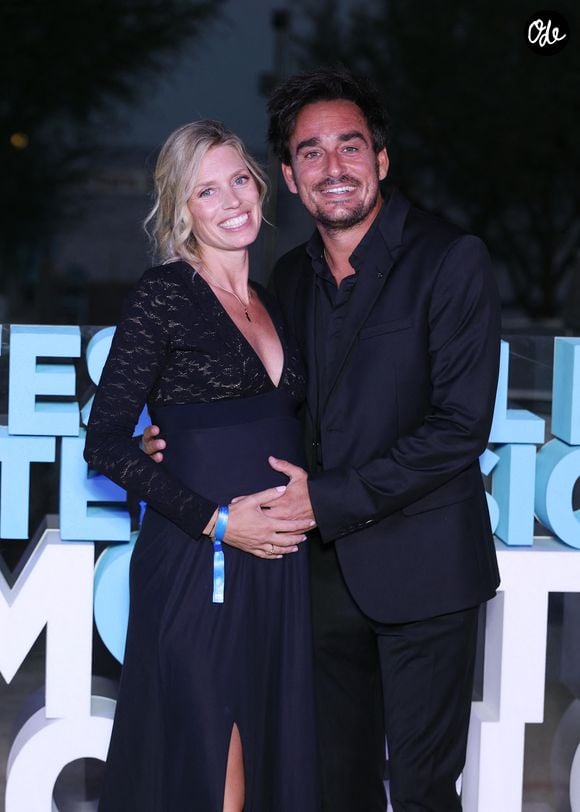 "Isaac est enfin là... Notre cœur déborde d'amour..."

Aurore Delplace (enceinte) et son compagnon Kevin Levy - Photocall de l'after-party de la cérémonie d'ouverture de la 65ème édition du Festival TV De Monte Carlo, au Monte Carlo Beach, le 12 juin 2026. © Denis Guigenbourg / Bestimage
