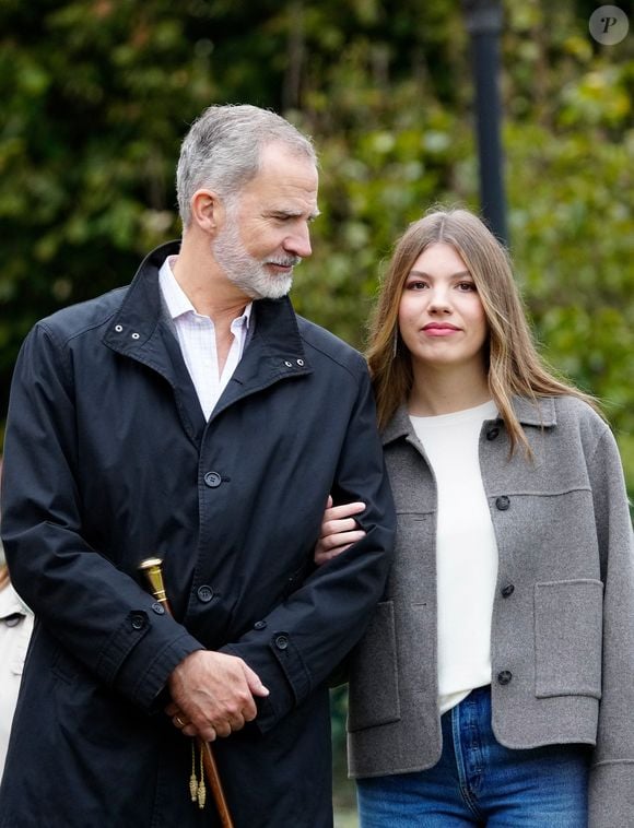 Le roi Felipe VI et la reine Letizia d'Espagne, La princesse Leonor, L'infante Sofia d'Espagne visitent Valdesoto, récompensé du Prix de la Ville Exemplaire des Asturies 2025, le 25 octobre 2025.

Photo : LALO YASKY / BESTIMAGE