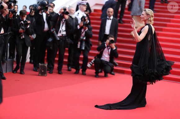 Cate Blanchett sur le tapis rouge de la cérémonie de clôture du 78ème Festival de Cannes au Palais des Festivals le 24 mai 2025 à Cannes, France. Photo par Jerome Domine/ABACAPRESS.COM