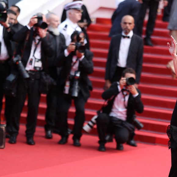 Cate Blanchett sur le tapis rouge de la cérémonie de clôture du 78ème Festival de Cannes au Palais des Festivals le 24 mai 2025 à Cannes, France. Photo par Jerome Domine/ABACAPRESS.COM