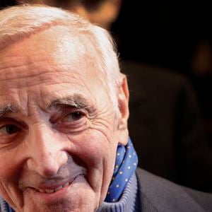 Le chanteur français Charles Aznavour, assiste au dîner annuel du CCAF (Conseil de coordination des organisations arméniennes de France), à l'Hôtel du Collectionneur à Paris, France, le 8 février 2017. Le CCAF est l'organe représentatif de la communauté franco-arménienne. Photo by Christophe Ena/Pool/ABACAPRESS.COM