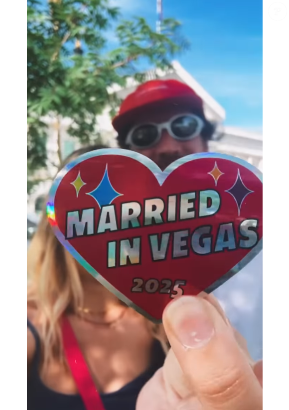 Ophélie de "Mariés au premier regard" dévoile qu'elle s'est mariée à Théo à Las Vegas - Instagram, 30 mai 2025