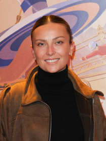 Le bureau de ses rêves, "l'étage des amis..." : Inès Vandamme ouvre les portes de sa maison dans le Nord