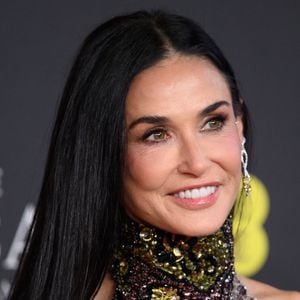 Demi Moore - Photocall de la 78ème cérémonie des British Academy Film Awards (EE BAFTA) au Royal Albert Hall à Londres, le 16 février 2025.