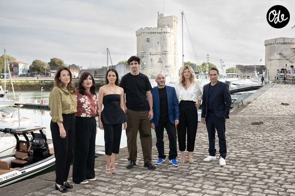 Les membres du jury : Juliette Sol, présidente du jury, Virginie Grimaldi, Sofia Essaidi, Louis Farge, Clément Tery, Alice Chegaray-Breugnot et Yannick Choirat participent à la séance photo du jury lors du 27e Festival de fiction de La Rochelle, le 16 septembre 2025 à La Rochelle, en France. Photo de David NIVIERE/ABACAPRESS.COM