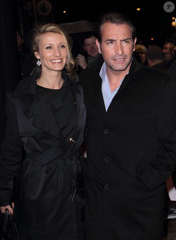 Archives - Jean Dujardin et Alexandra Lamy - Soiree du film " Les infideles " aux Planches
Le 17 Fevrier 2012. AGENCE / BESTIMAGE