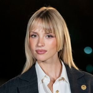 Une rumeur insistante concernant l'absence d'Angèle aux NRJ Music Awards agitait les coulisses depuis plusieurs heures.

Angèle au Défilé Chanel, Collection Prêt-à-porter Printemps / Eté dans le cadre de la Fashion Week de Paris.

© Olivier Borde/Bestimage