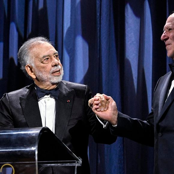 27 août 2025, Venise, Italie : le réalisateur américain Francis Ford Coppola sur scène avec le réalisateur allemand Werner Herzog lors de la cérémonie de remise du Lion d’or pour l’ensemble de sa carrière au 82ᵉ Festival international du film de Venise, Italie
© ANSA via ZUMA Press / Bestimage