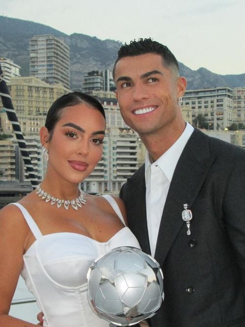 Cristiano Ronaldo : après 10 ans d’amour, le footballeur a enfin franchi le grand cap avec Georgina Rodríguez
