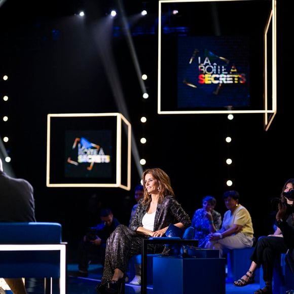 Exclusif - Faustine Bollaert lors de l'enregistrement de l'émission "La Boîte à secrets", présentée par F.Bollaert et diffusée le 26 septembre 2025 sur France 3, dans les studios du Lendit à Saint-Denis, Seine Saint-Denis, France, le 8 septembre 2025. © Pierre Perusseau/Bestimage