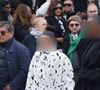 L'aînée a même prononcé quelques mots, bouleversants.

Iris et Maya, les filles de la défunte, Choukri Gabteni - Sorties des obsèques d’Isabelle Mergault à la Coupole du Père-Lachaise à Paris le 30 mars 2026. © Cyril Moreau - Dominique Jacovides / Bestimage