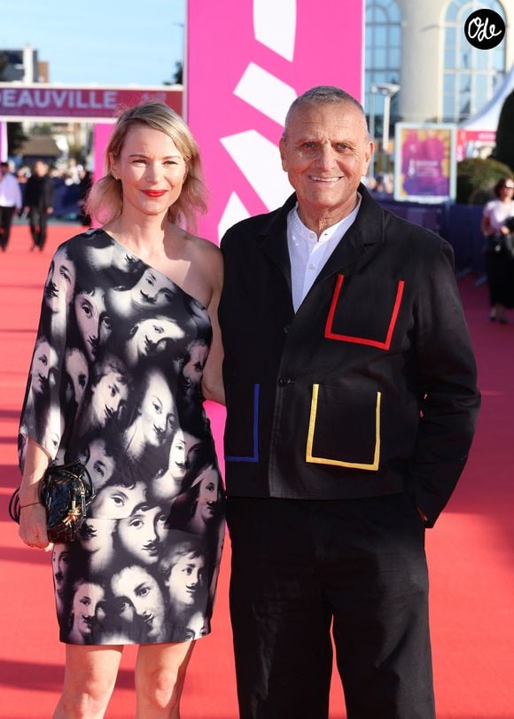 Jean-Charles de Castelbajac et sa femme Pauline de Drouas - Arrivées à la cérémonie de clôture de la 52ème édition du Festival du Cinéma Américain de Deauville le 12 septembre 2026. © Denis Guignebourg / Bestimage