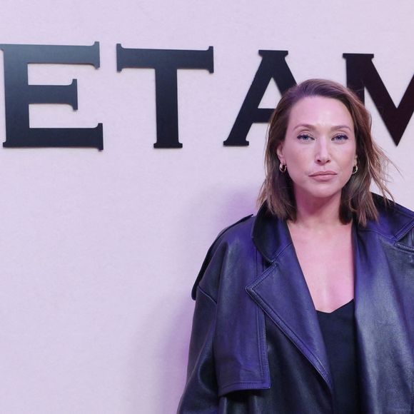 Laura Smet - Les célébrités au défilé ETAM "Collection J'ETAM" lors de la Fashion Week de Paris (PFW) le 30 septembre 2025. © Rachid Bellak / Bestimage