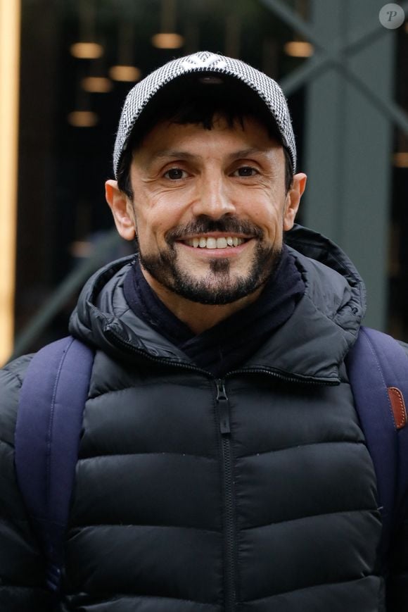 Willy Rovelli - Arrivées à l'enregistrement de l'émission "Vivement Dimanche Prochain" qui sera diffusée le 17 avril 2022 au studio Gabriel à Paris, France, le 30 mars 2022. © Christophe Clovis/Bestimage