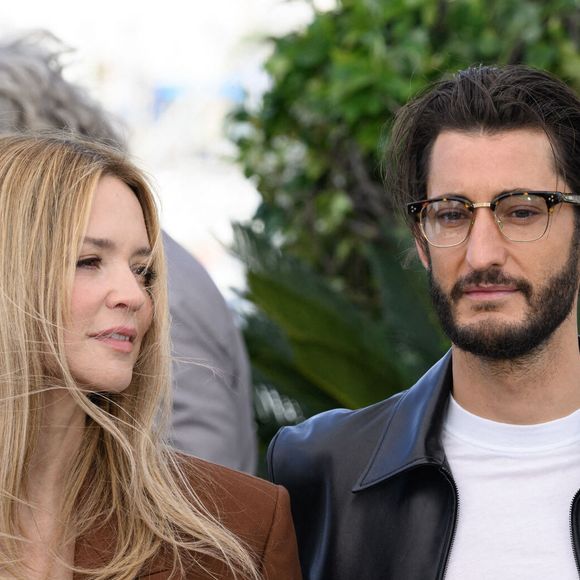 Virginie Efira et Pierre Niney au photocall de Parallel Tales au 79ème Festival de Cannes. Crédit photo : Doug Peters/Doug Peters.