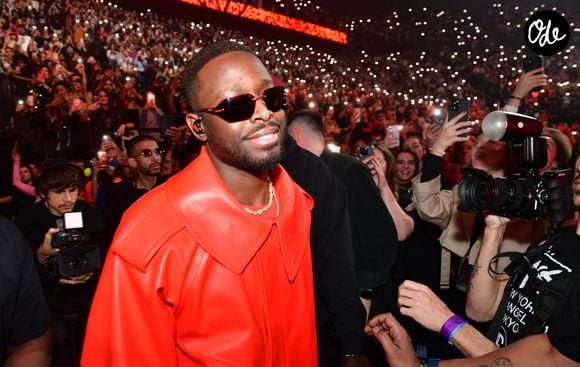 Dadju - Concert de Tayc et Dadju à l'Accor Arena Paris Bercy à Paris e 15 février 2024. Veeren/Bestimage | 00650236