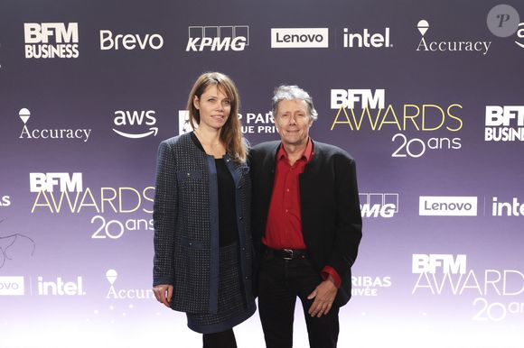 Antoine de Maximy et sa compagne Magalie au photocall de la cérémonie des BFM awards au Grand Palais à Paris le 13 janvier 2025.

© Jack Tribeca / Bestimage