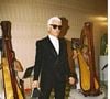 Selon Le Parisien, Caroline de Monaco et le prince de Hanovre ont été propriétaires de la maison de 1998 au milieu des années 2010. 

Karl Lagerfeld, le Bal de la Croix-Rouge 2001 à Monaco, plein pied. DOMINIQUE JACOVIDES / BESTIMAGE