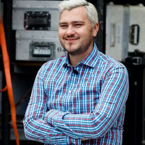 Jeff Panacloc - Backstage - Tournage de l'émission "Panique au 31", scénarisée par A.Ducret et T.Villa, réalisée par G.Leforestier, diffusée le 30 décembre 2024 sur TF1. © Christophe Clovis / Bestimage