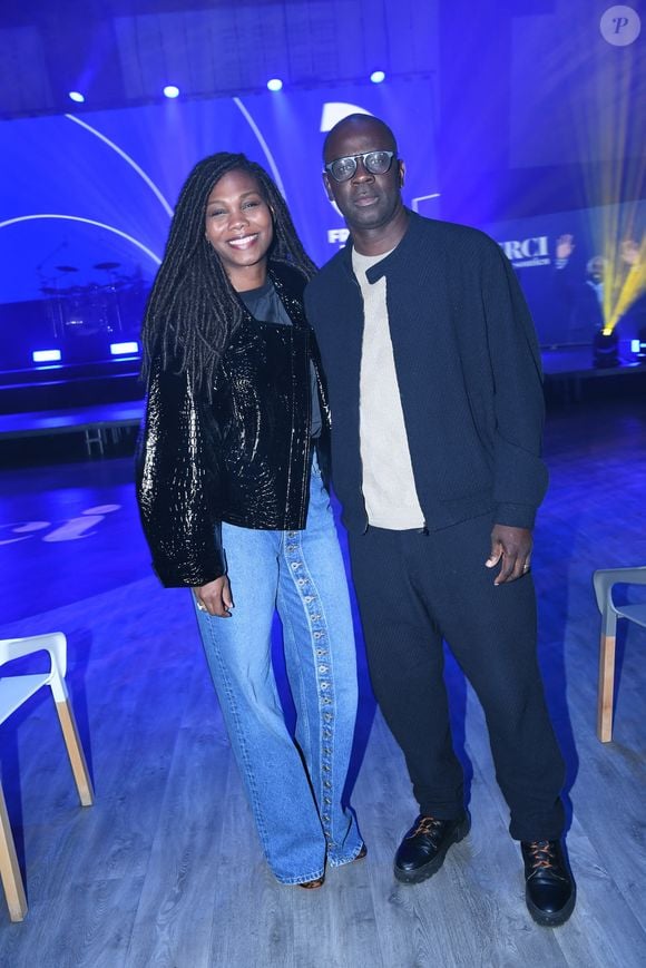 Et de se réjouir de sa chance : "Nous sommes une chouette famille !"

Exclusif - Lilian Thuram et sa femme Kareen Guiock-Thuram - Soirée de remerciement de Teddy Riner à la Maison du judo à Montrouge, le 29 novembre 2024. 
© Rachid Bellak / Bestimage