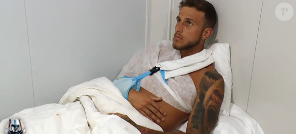 Dans le cas d'un abandon sur décision médicale, il est remplacé comme ce fut le cas pour Allan.

Troisième épisode de "Koh-Lanta, La Revanche des 4 Terres"